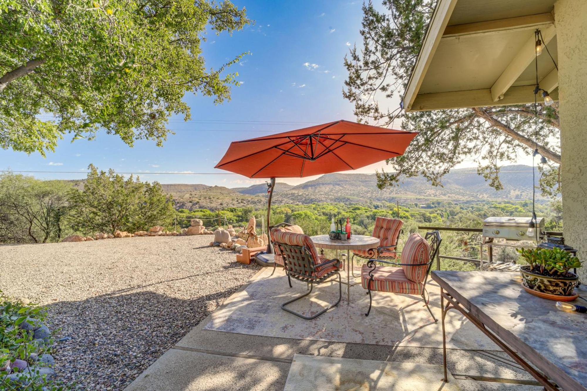 Vineyard Views And Sauna At Cornville Home! كوتنوود المظهر الخارجي الصورة